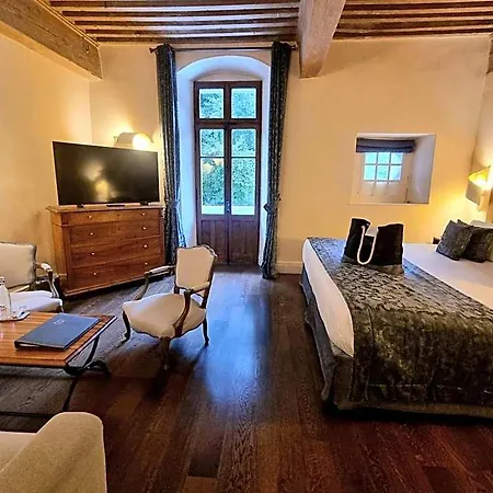 Abbaye De 4*