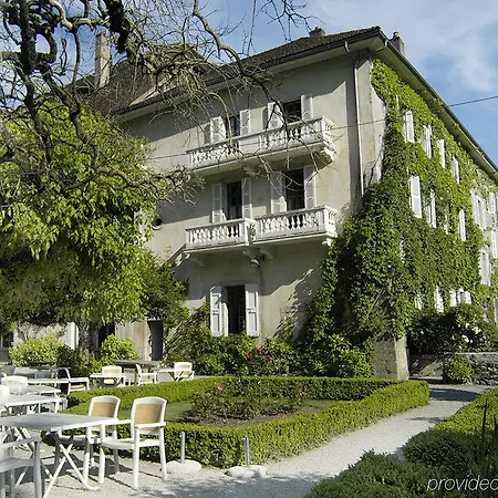 Abbaye De Otel Talloires